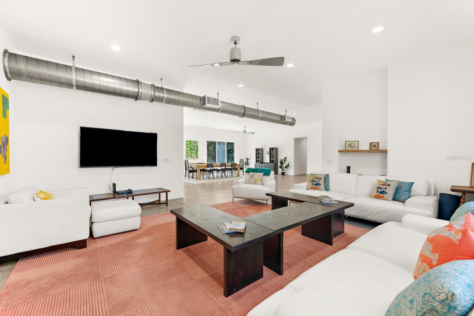 ENGLEWOOD GARDENS - Residential