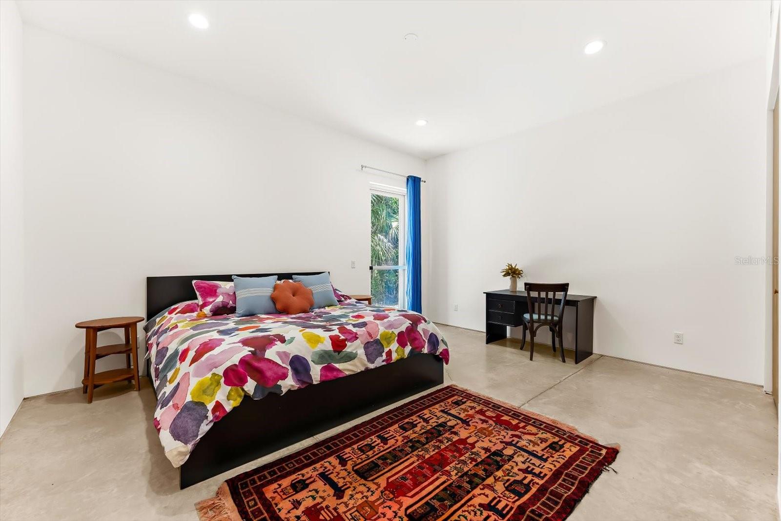 ENGLEWOOD GARDENS - Residential