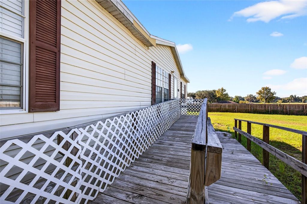 Photo of 12825 SE 115th Avenue, Ocklawaha, FL 32179 (MLS # OM712291)