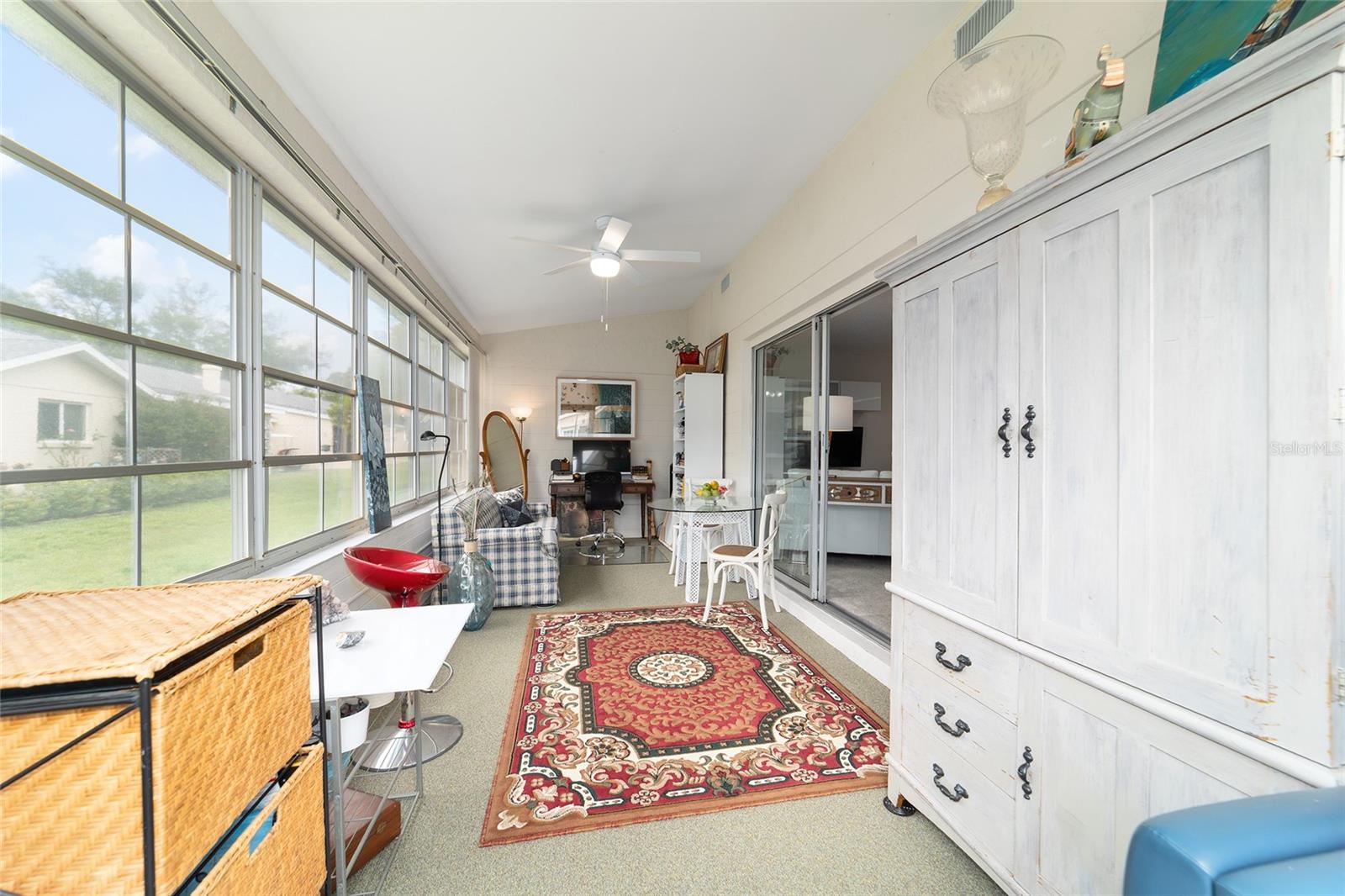 ON TOP OF THE WORLD - Residential