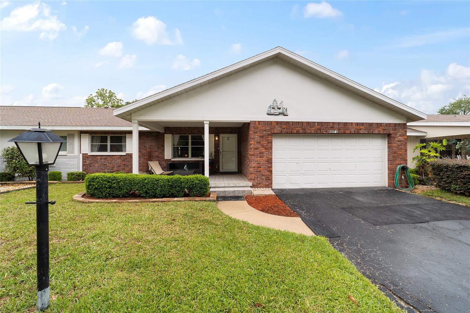 ON TOP OF THE WORLD - Residential