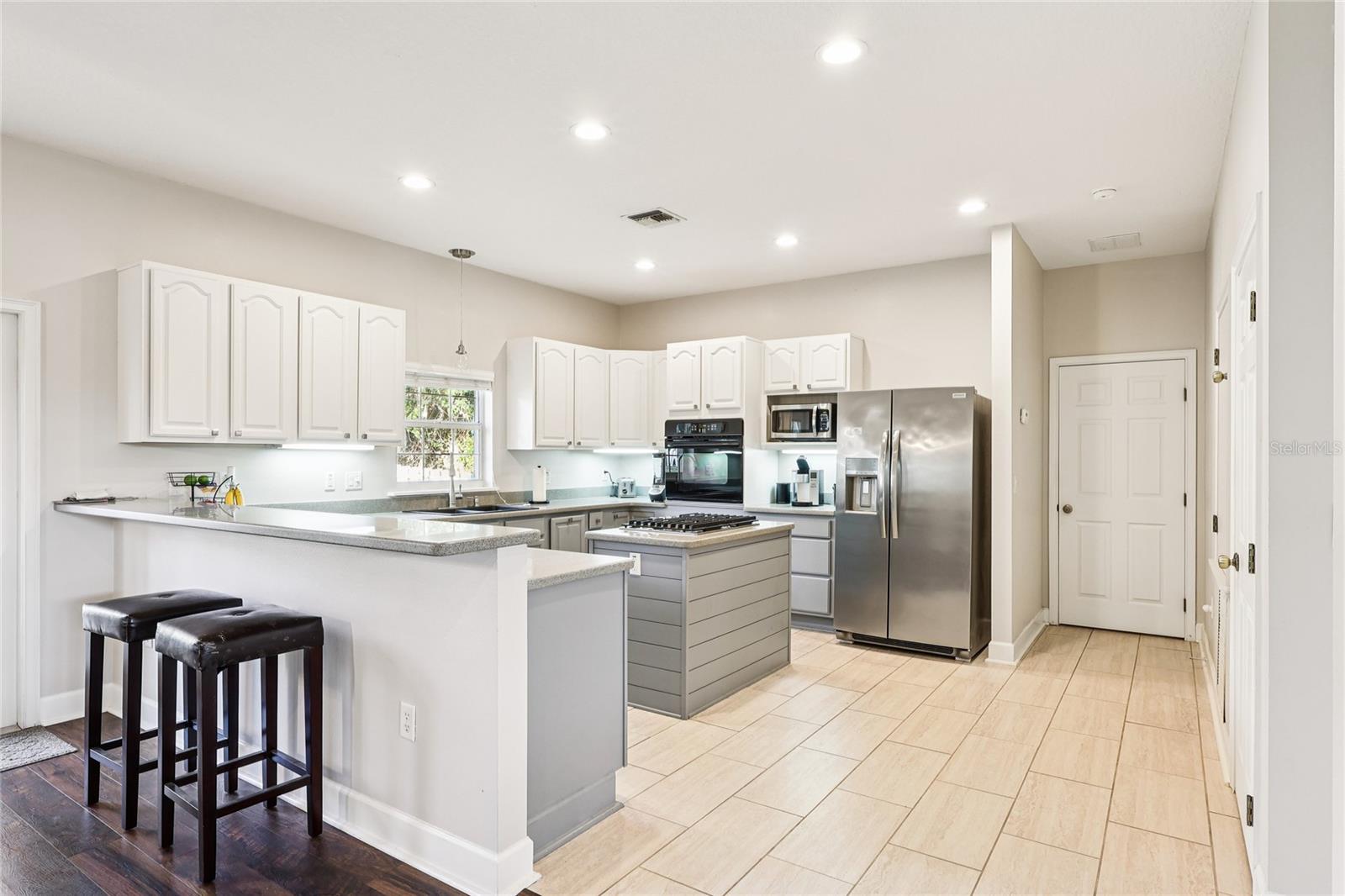 OAKES SUB - Residential