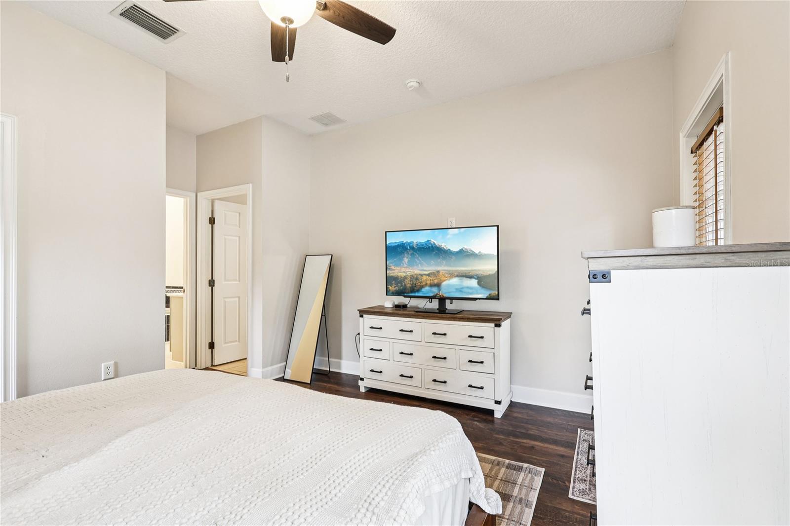 OAKES SUB - Residential