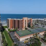 Sunrise Condo - Residential