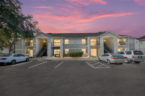 Photo of 3705 SW 27th Street #828, Gainesville, FL 32608 (MLS # GC537551)