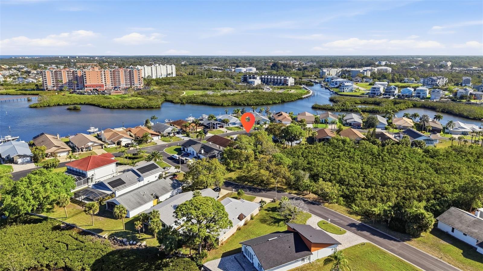 GULF HARBORS WOODLANDS - Residential