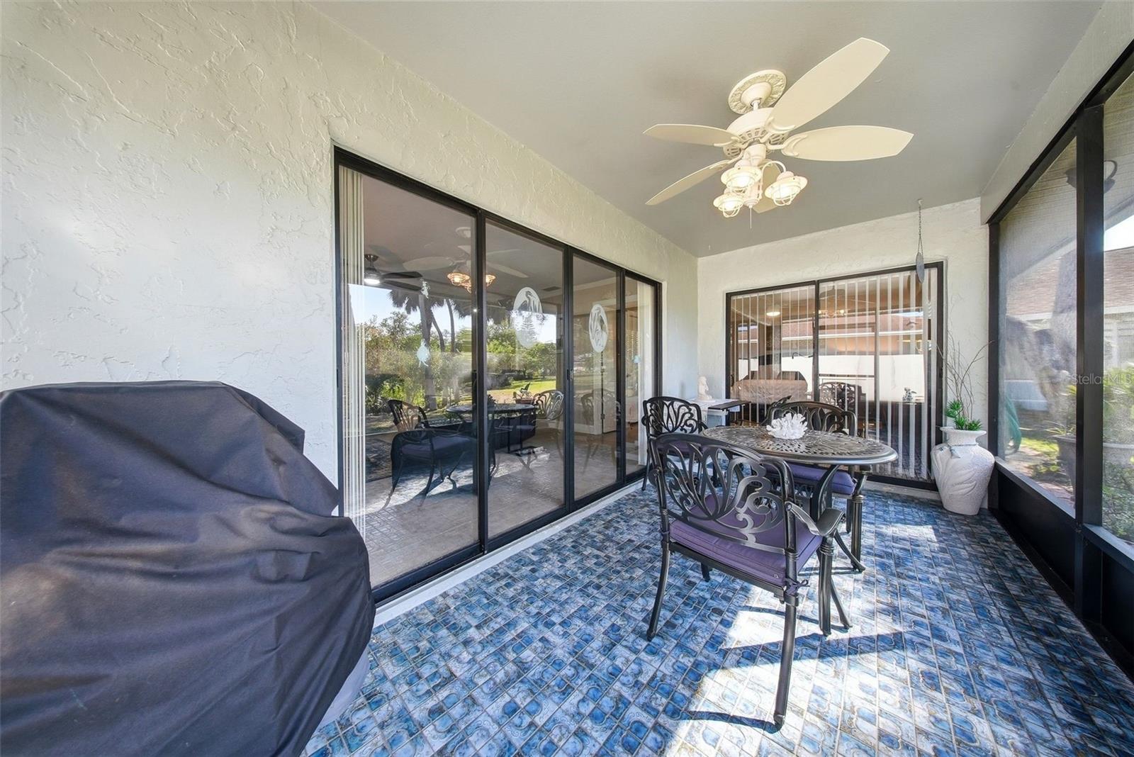 GULF HARBORS WOODLANDS - Residential