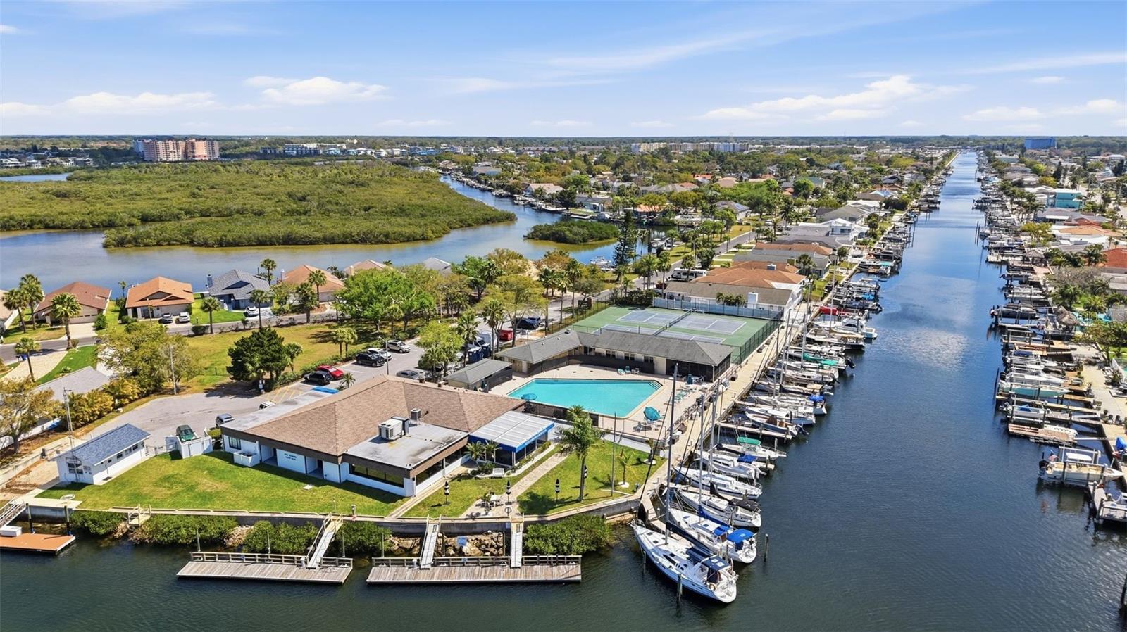 GULF HARBORS WOODLANDS - Residential