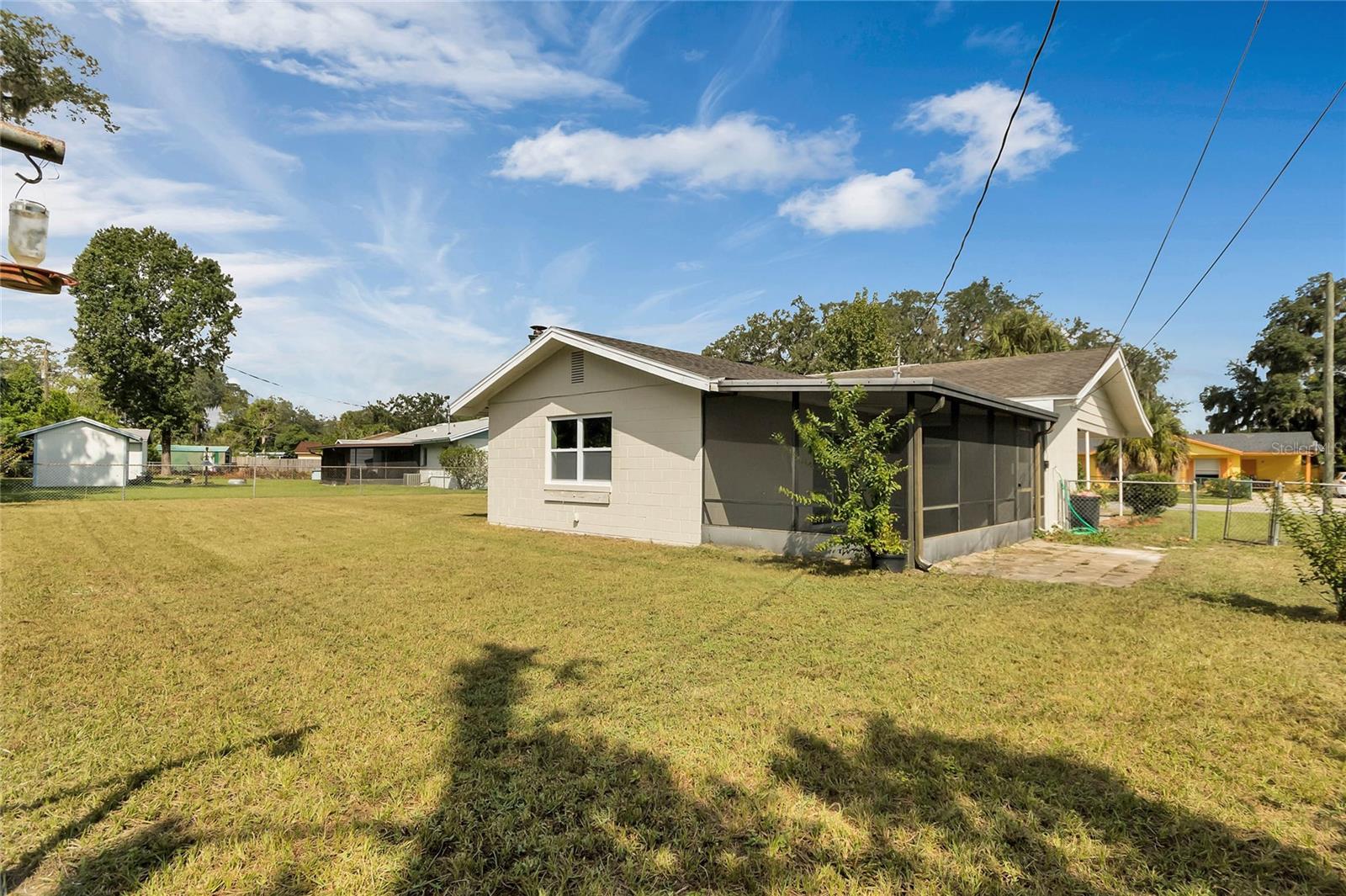 SUNLAND ESTATES 1ST ADD - Residential