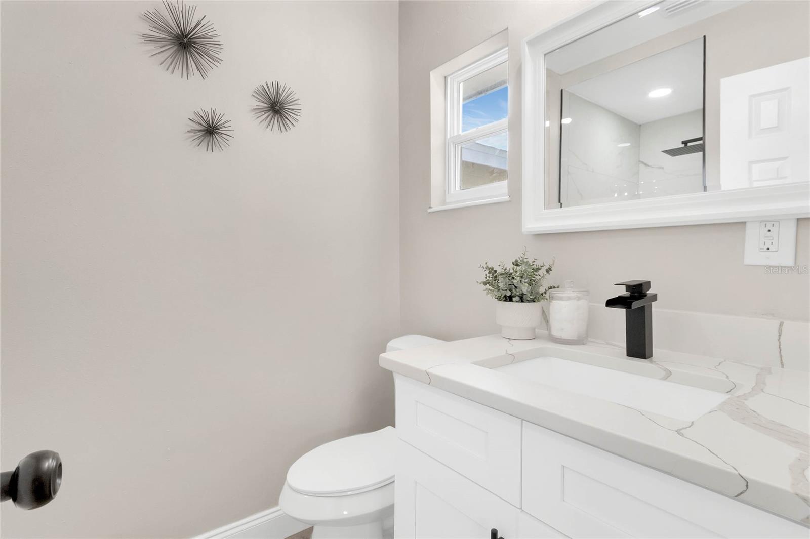 SUNLAND ESTATES 1ST ADD - Residential