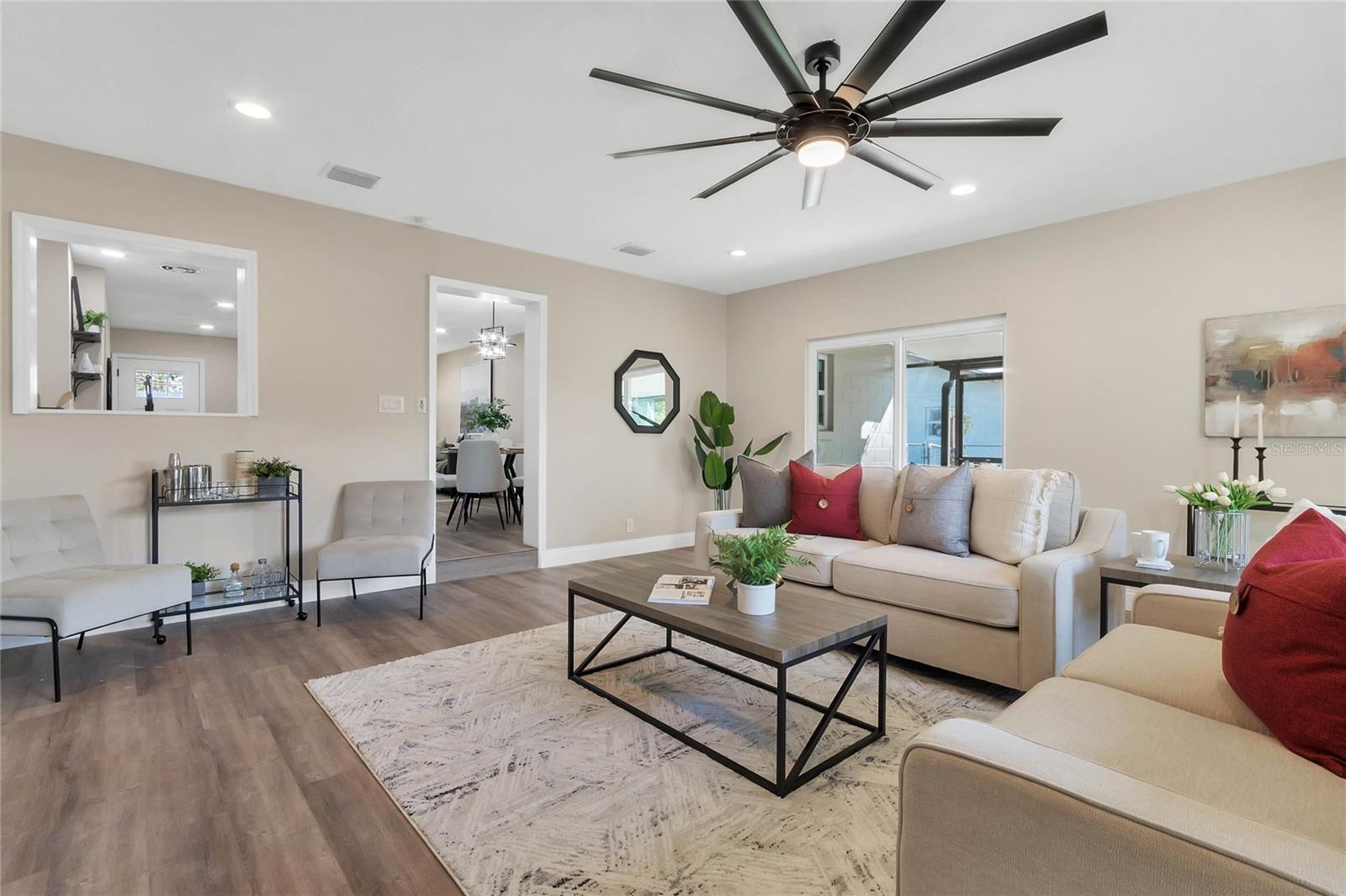 SUNLAND ESTATES 1ST ADD - Residential