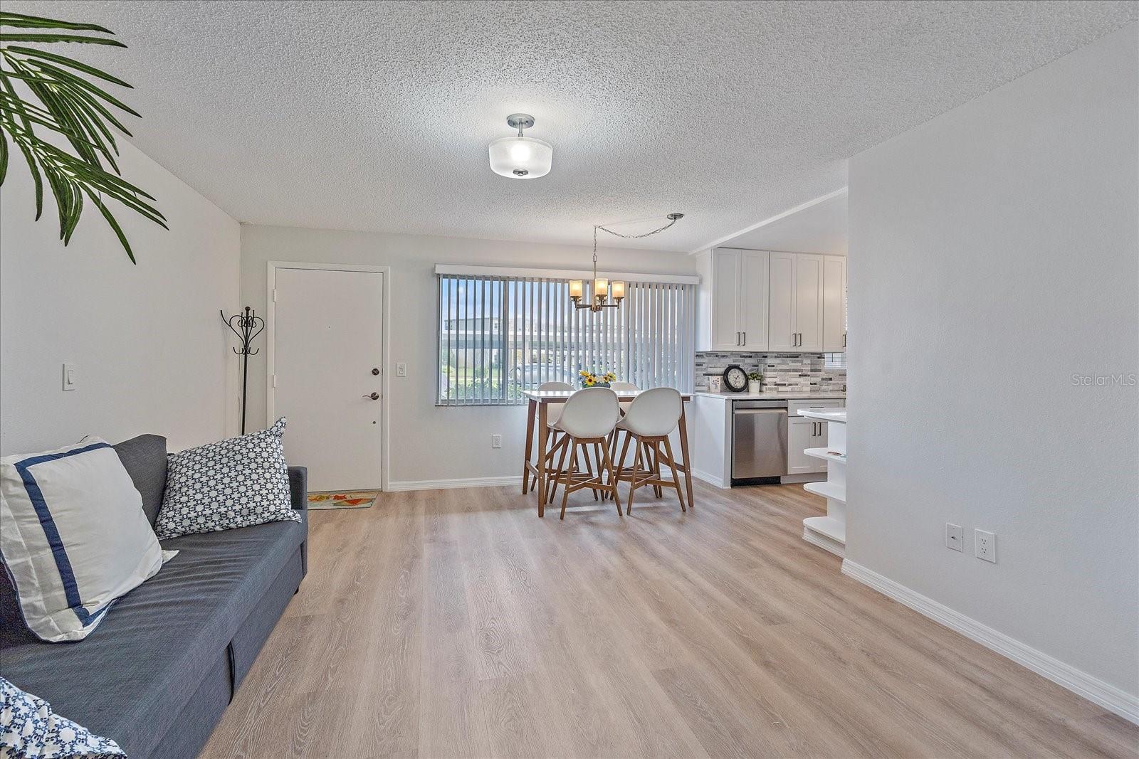 IRONWOOD EIGHTH - Residential Lease