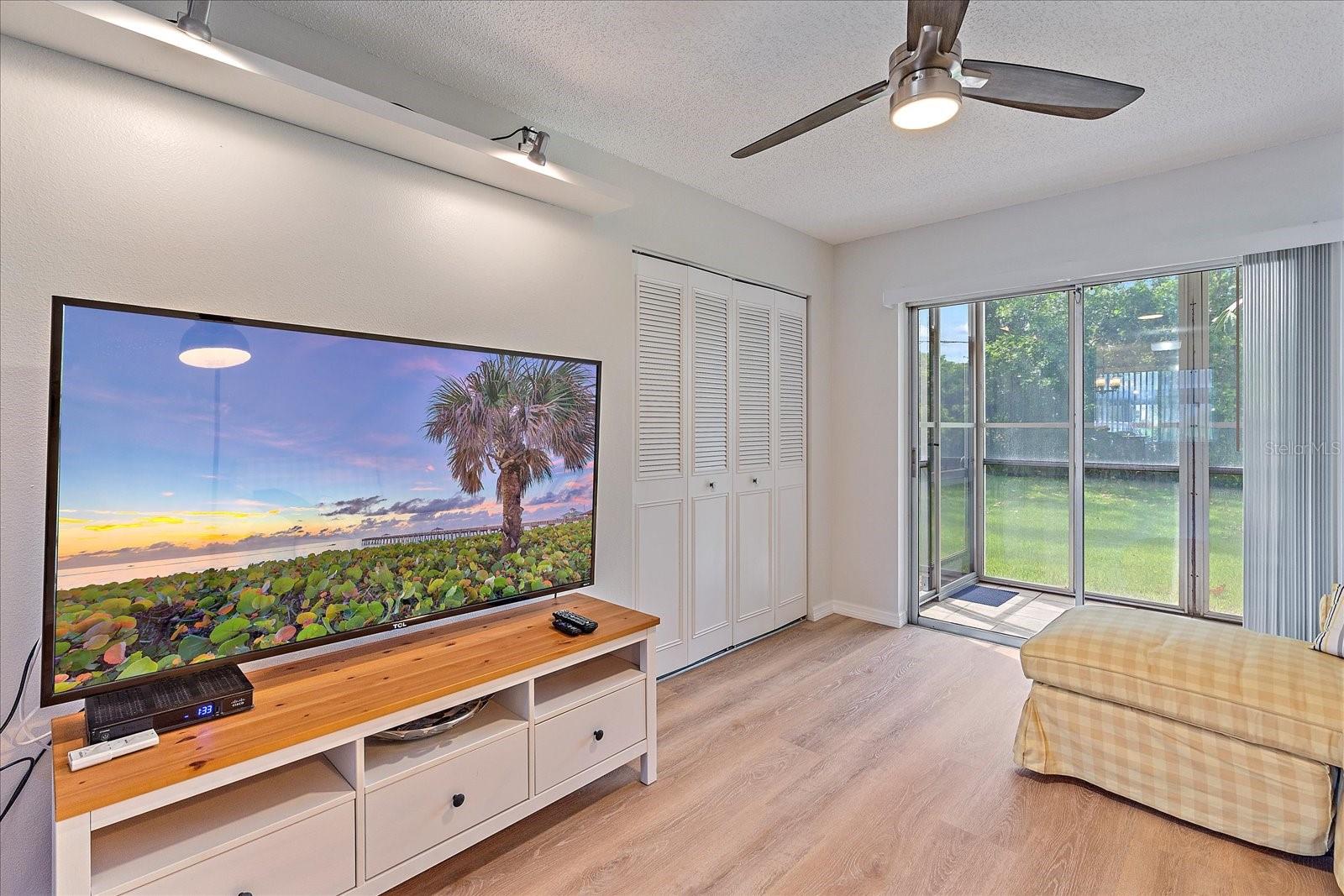 IRONWOOD EIGHTH - Residential Lease