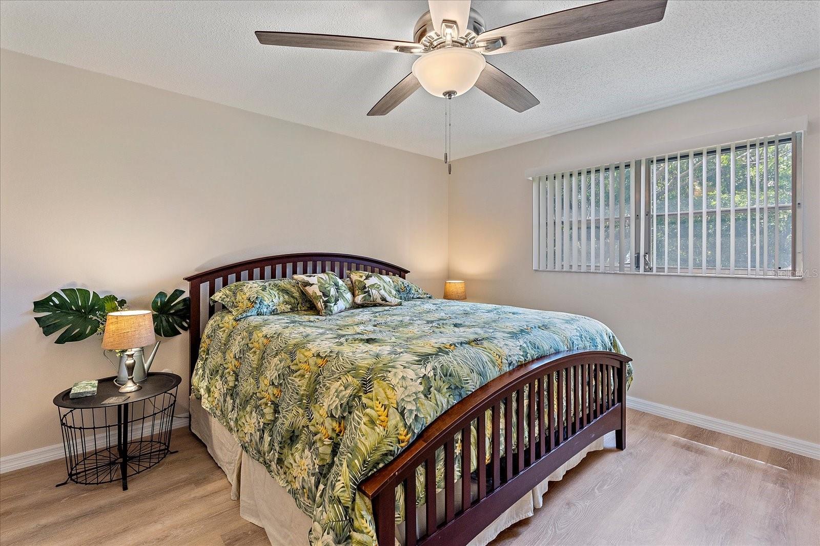 IRONWOOD EIGHTH - Residential Lease