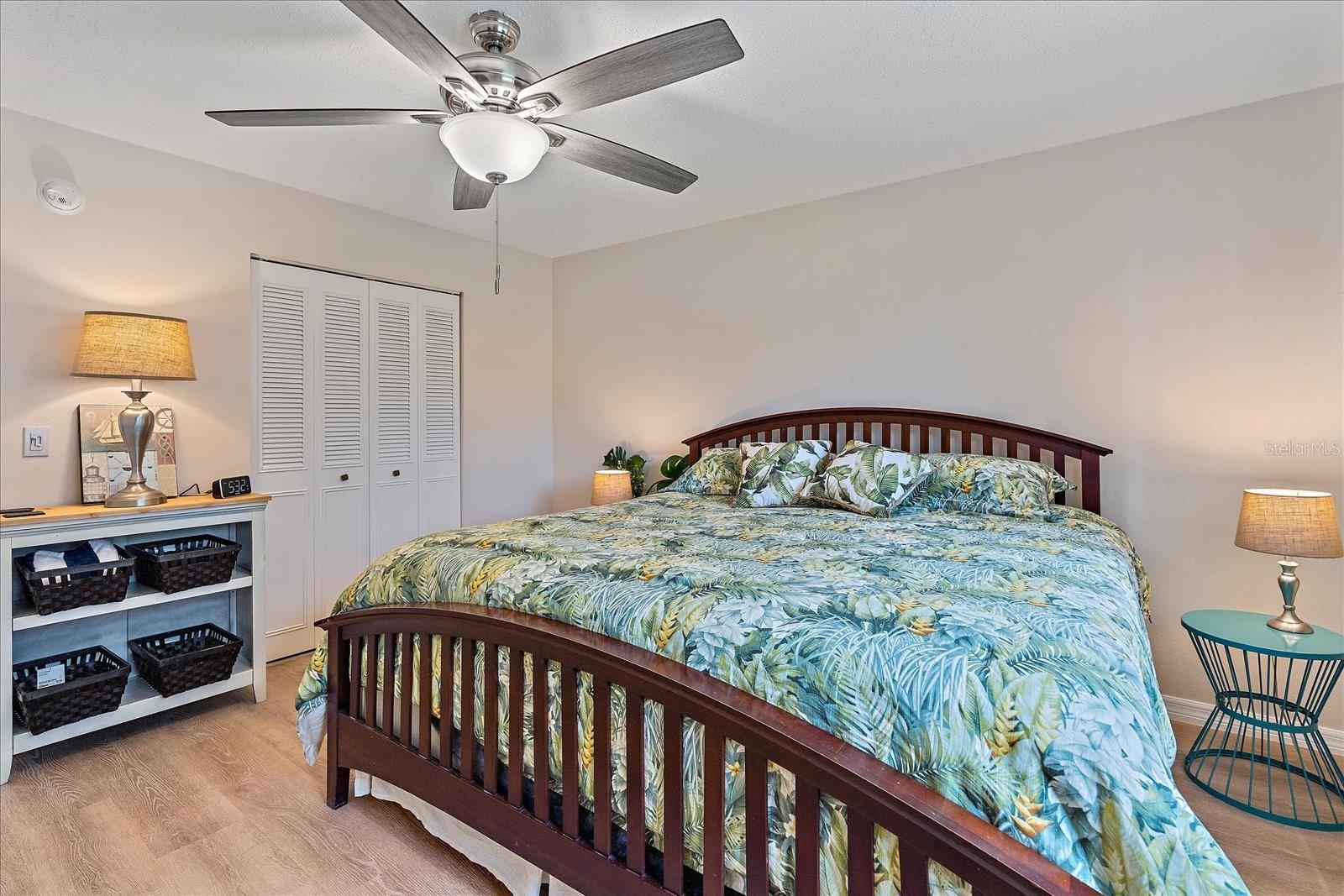 IRONWOOD EIGHTH - Residential Lease