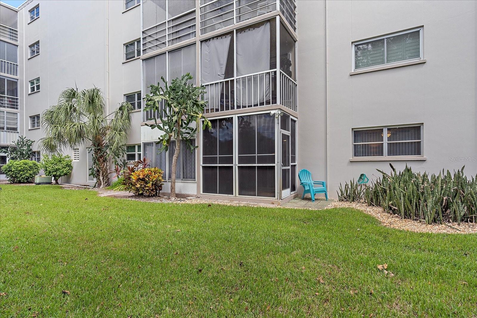 IRONWOOD EIGHTH - Residential Lease