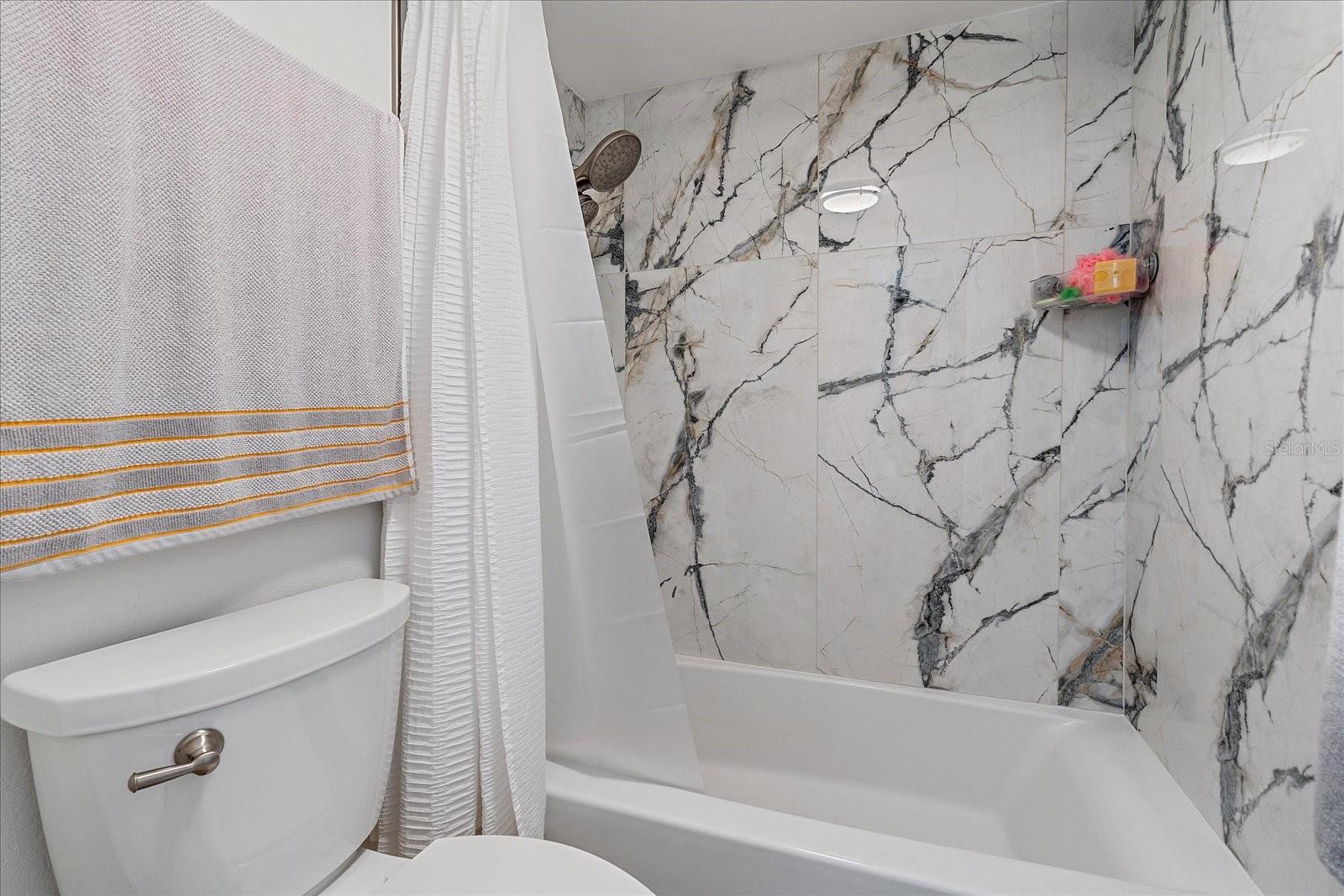 IRONWOOD EIGHTH - Residential Lease