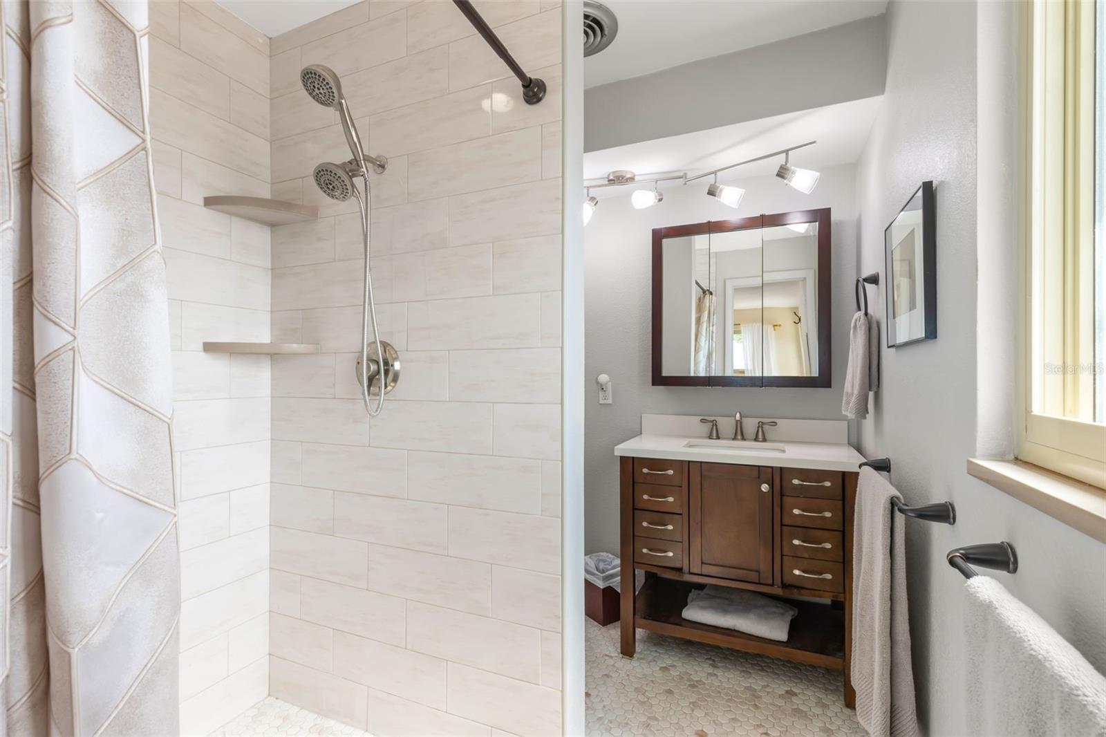 PINELLAS POINT SKYVIEW SHORES 3RD ADD - Residential