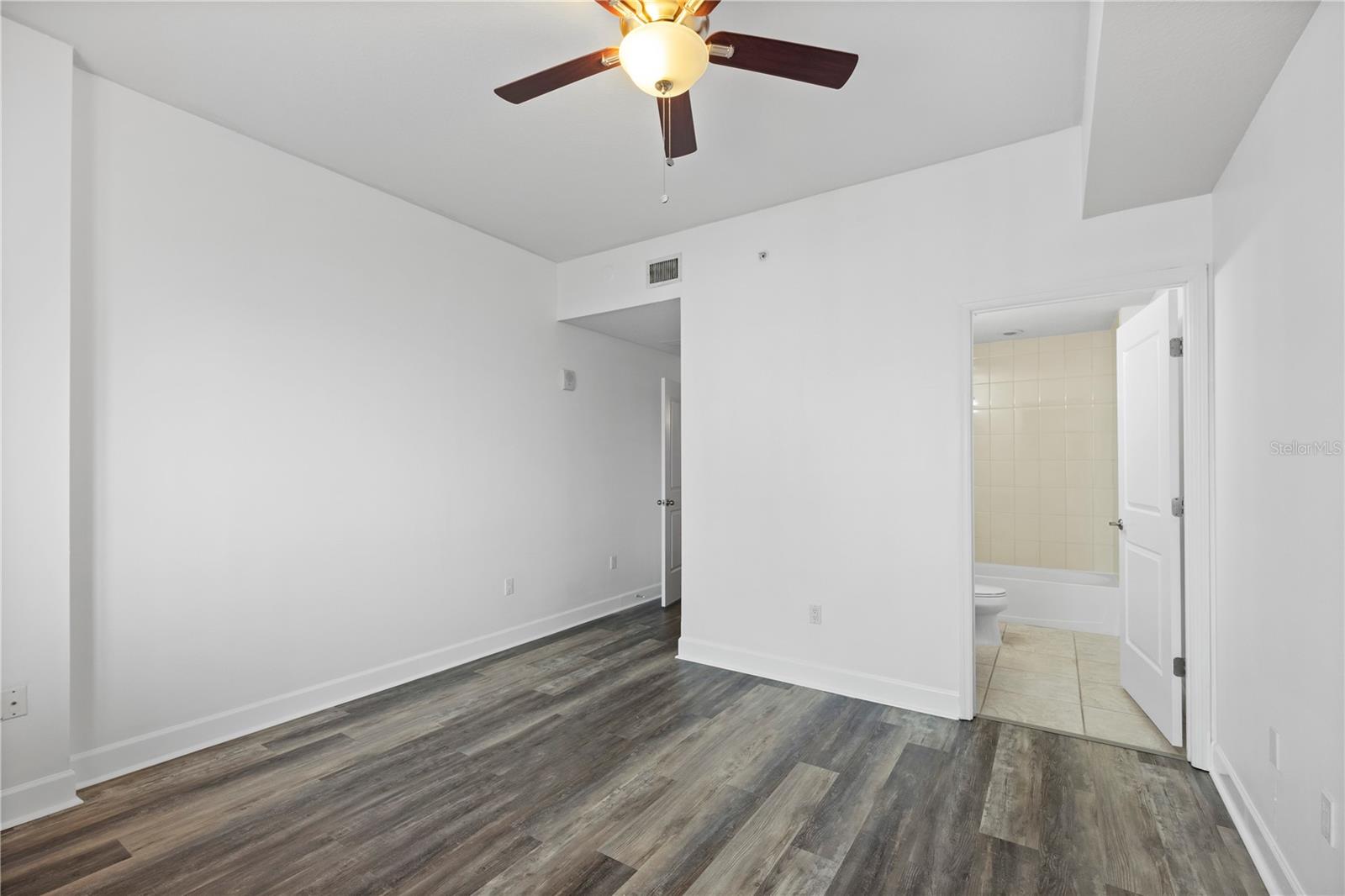 SANCTUARY DOWNTOWN CONDO - Residential Lease