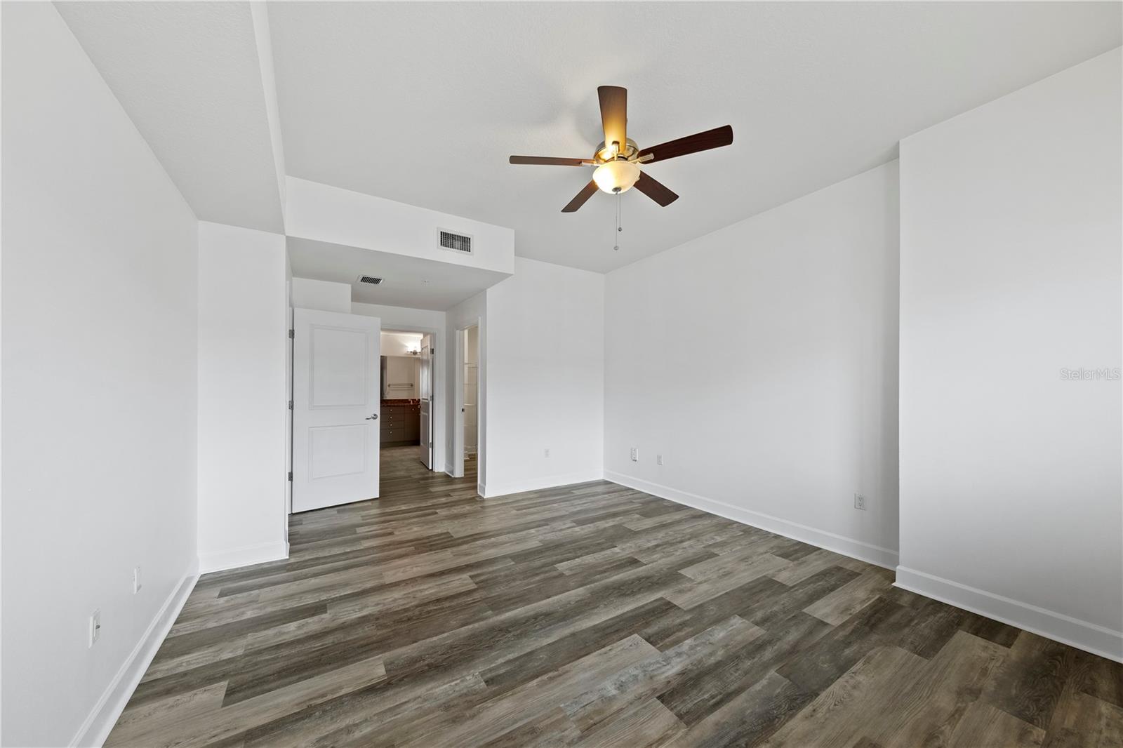 SANCTUARY DOWNTOWN CONDO - Residential Lease