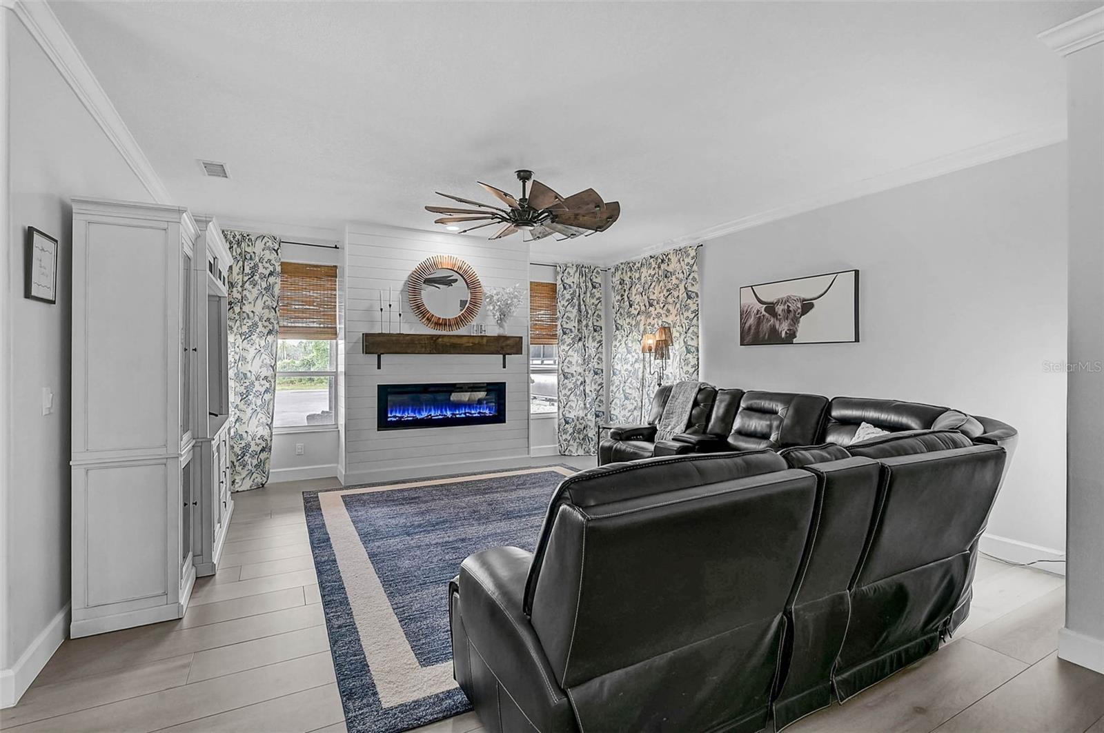 MAGNOLIA HILL - Residential