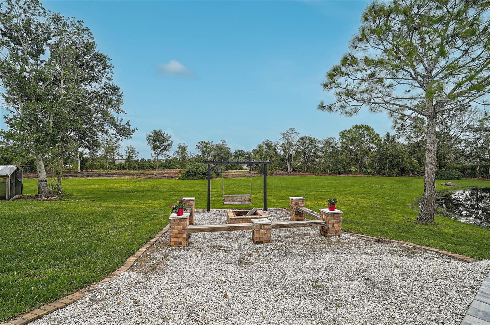 MAGNOLIA HILL - Residential