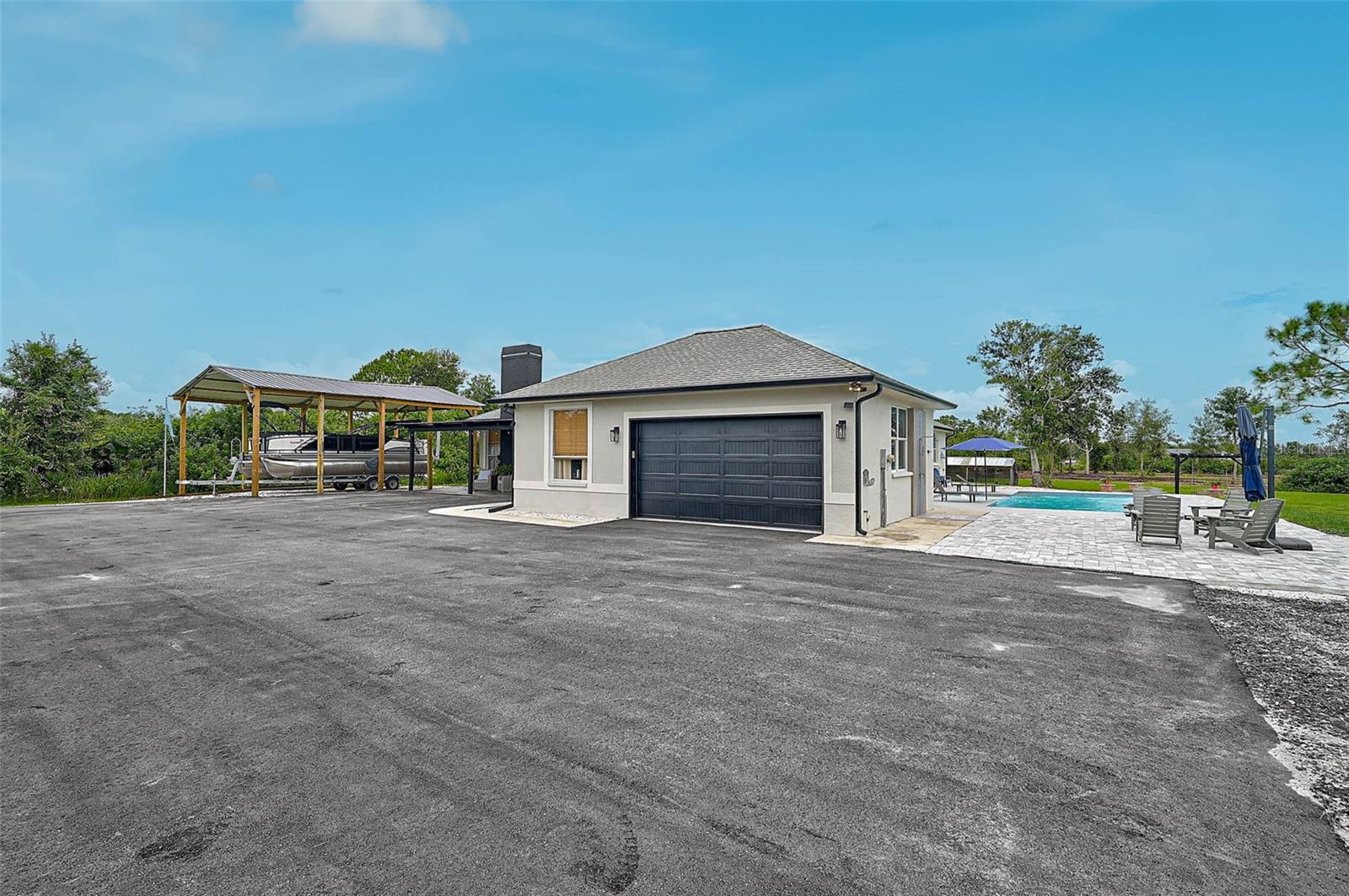 MAGNOLIA HILL - Residential