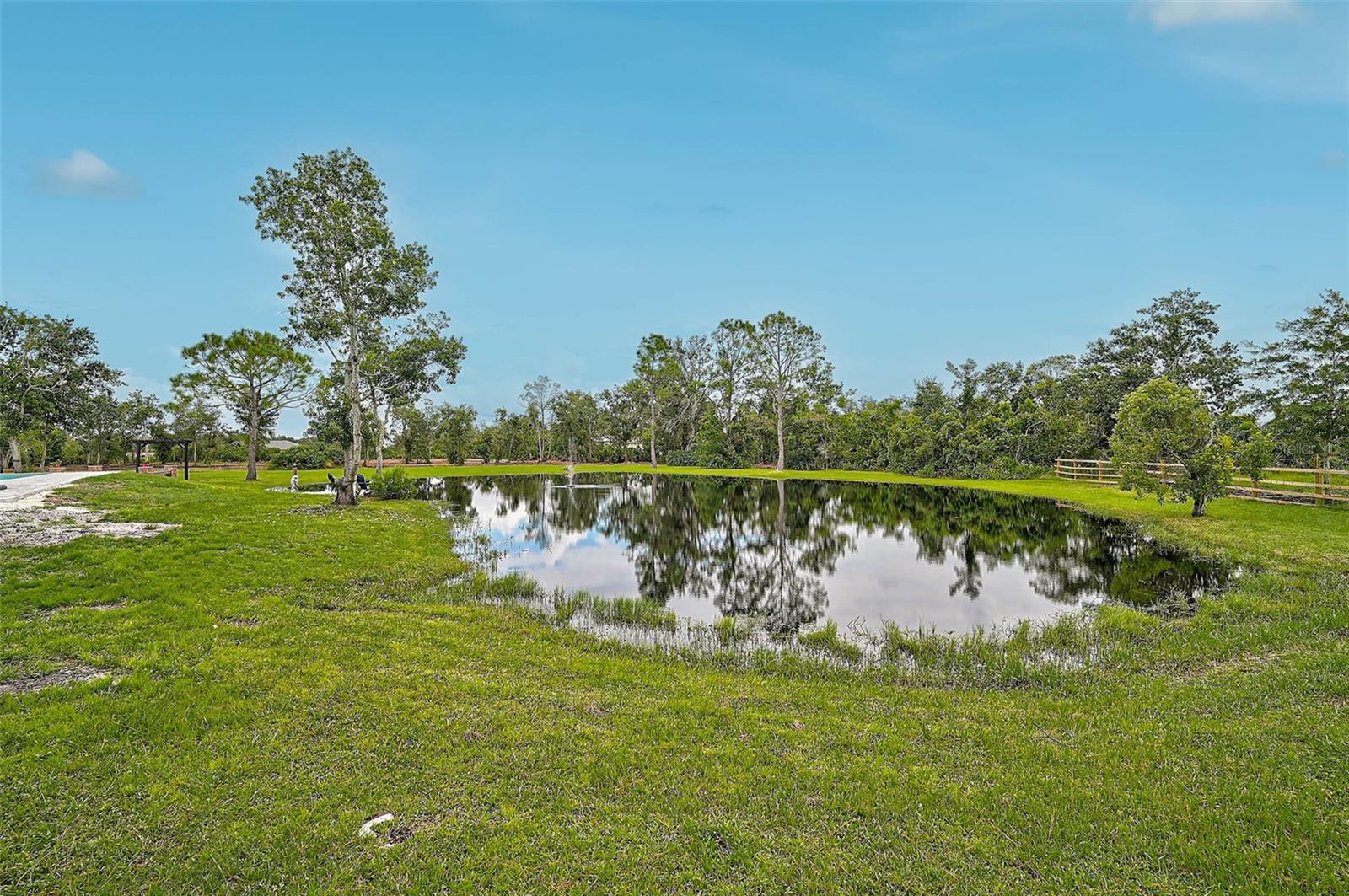 MAGNOLIA HILL - Residential