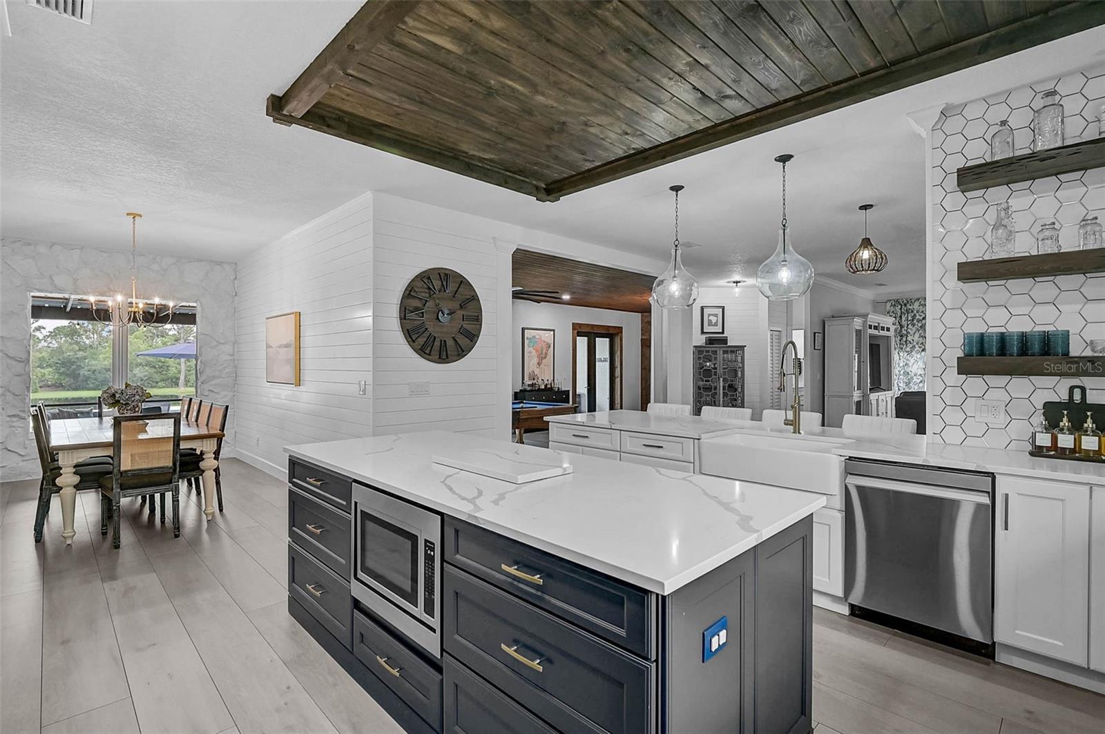 MAGNOLIA HILL - Residential