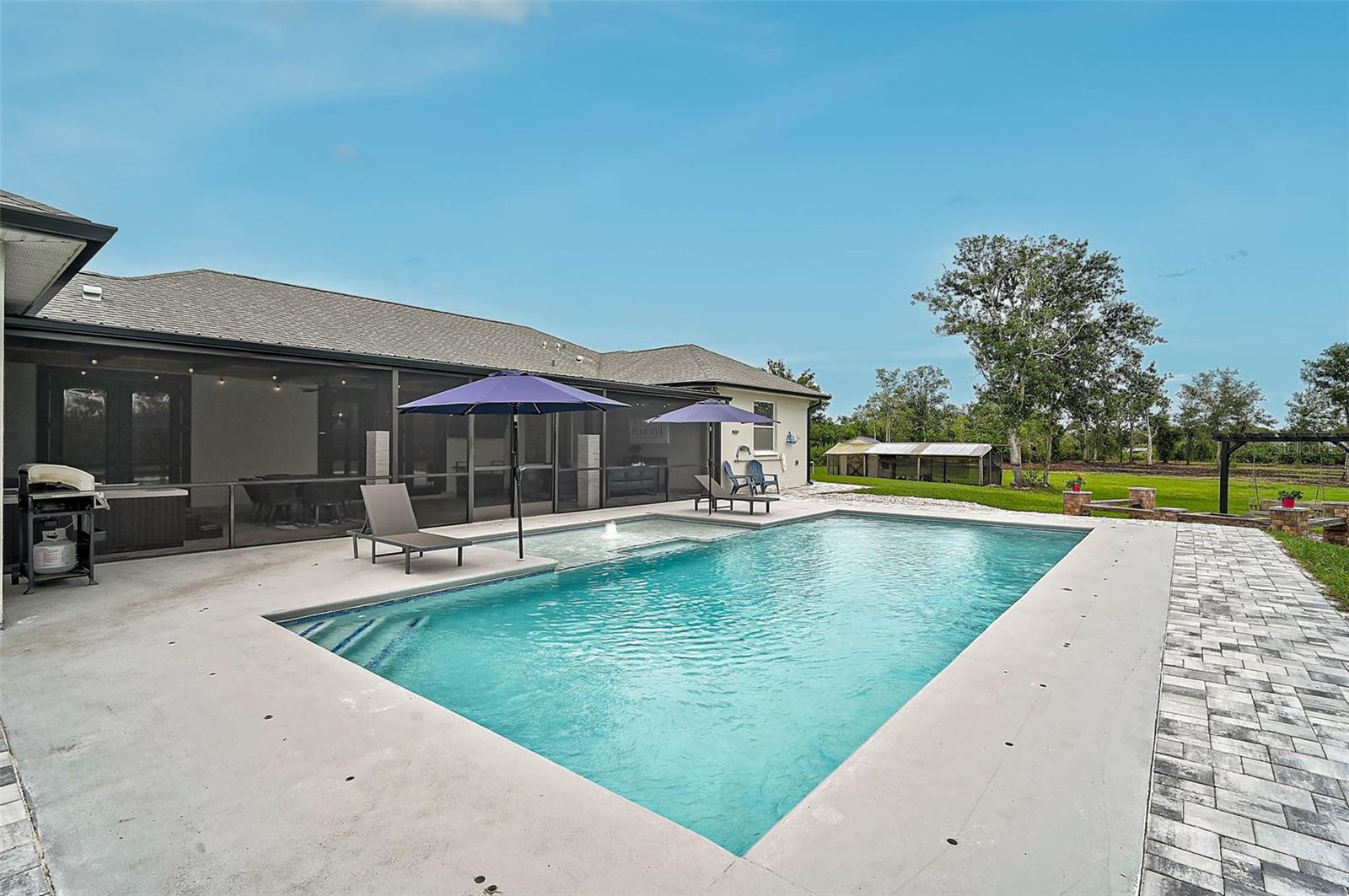 MAGNOLIA HILL - Residential