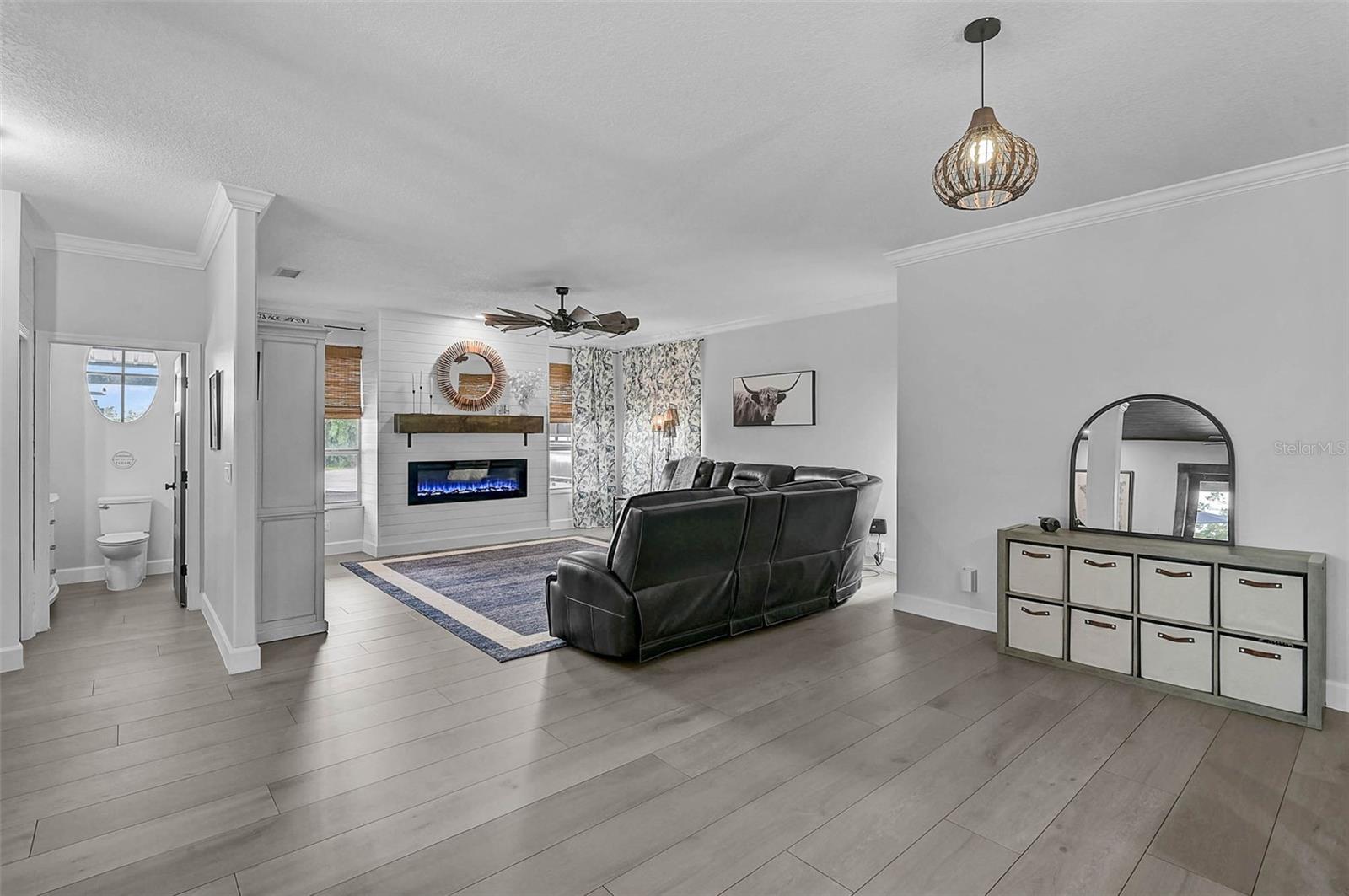 MAGNOLIA HILL - Residential
