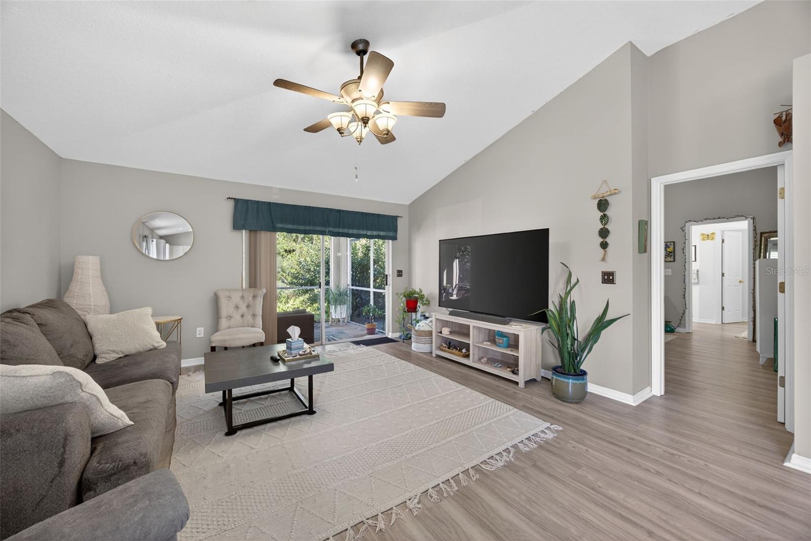 NORTHWOOD - Residential