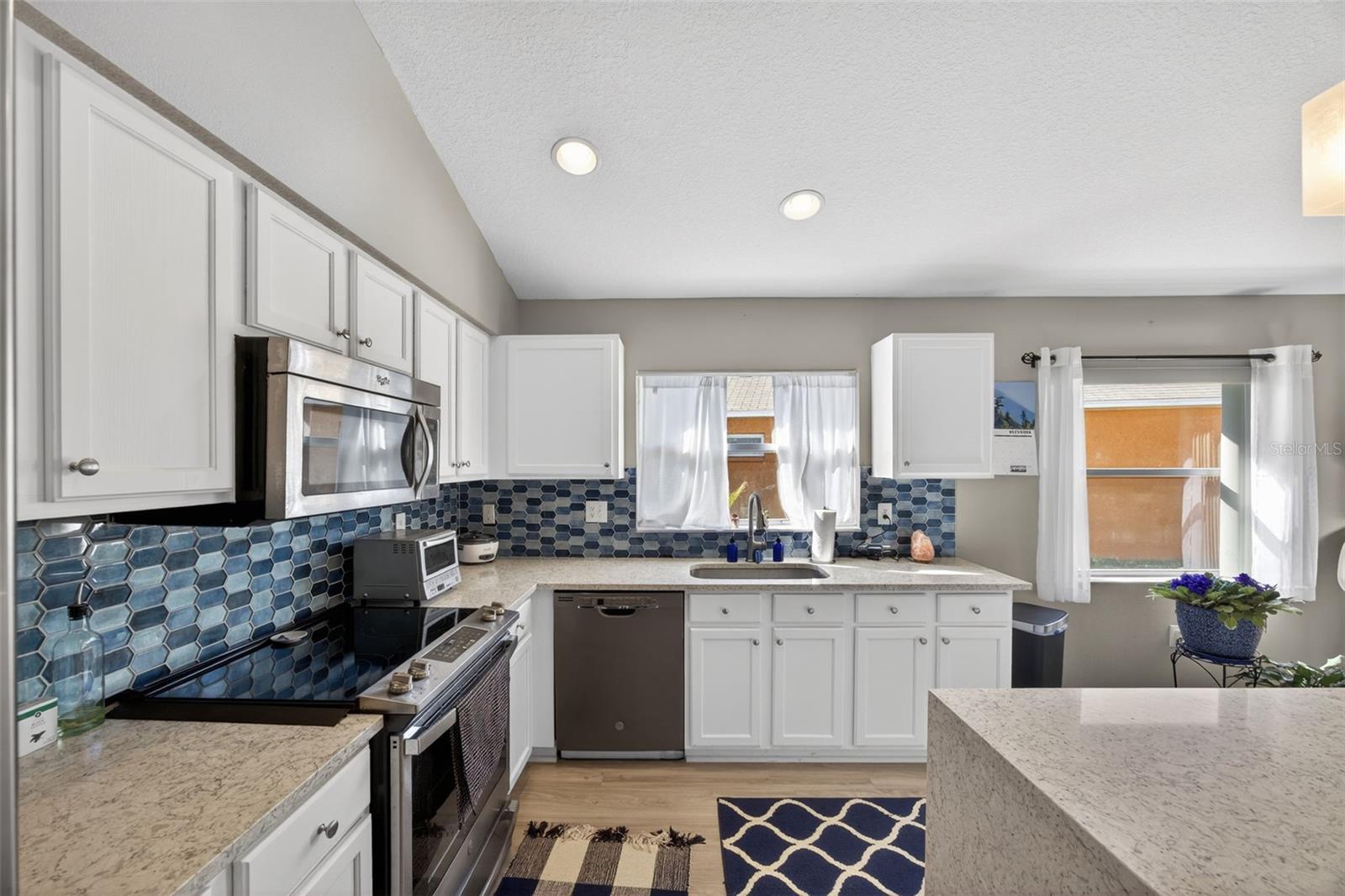 NORTHWOOD - Residential