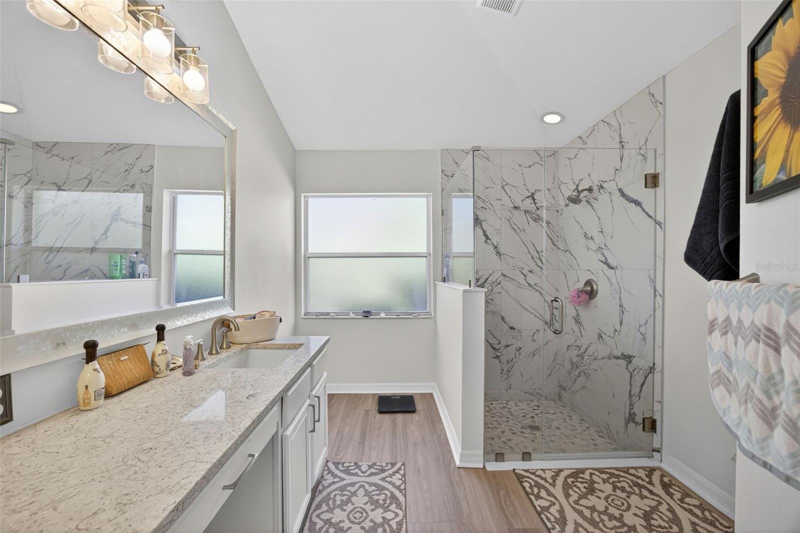 NORTHWOOD - Residential