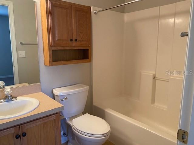 WATERFORD TWNHMS - Residential Lease