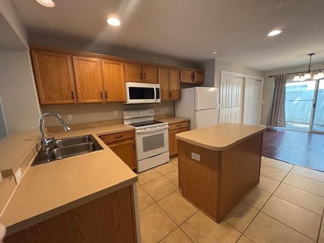 WATERFORD TWNHMS - Residential Lease