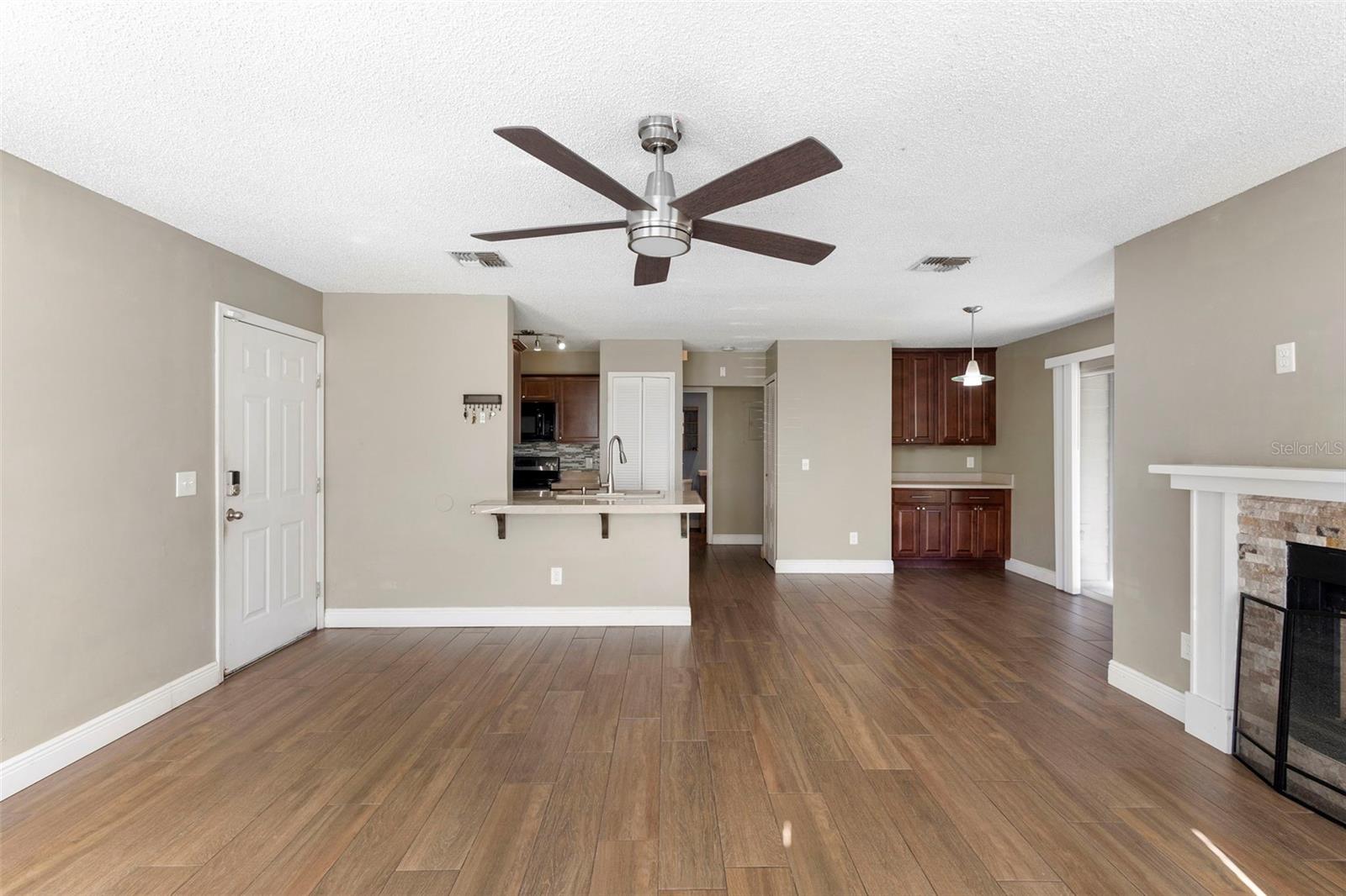 HIDDEN VILLAGE CONDO - Residential