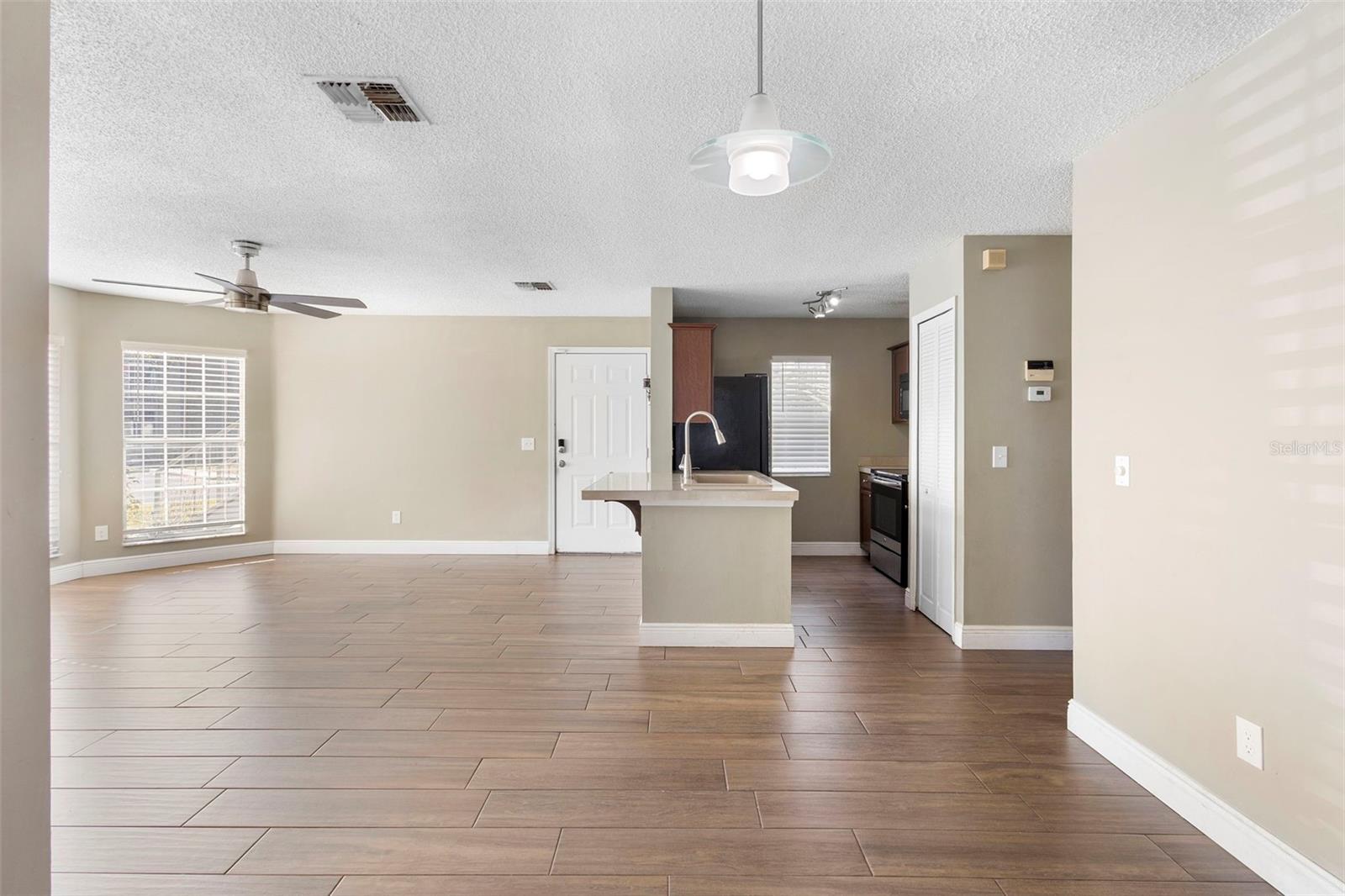 HIDDEN VILLAGE CONDO - Residential