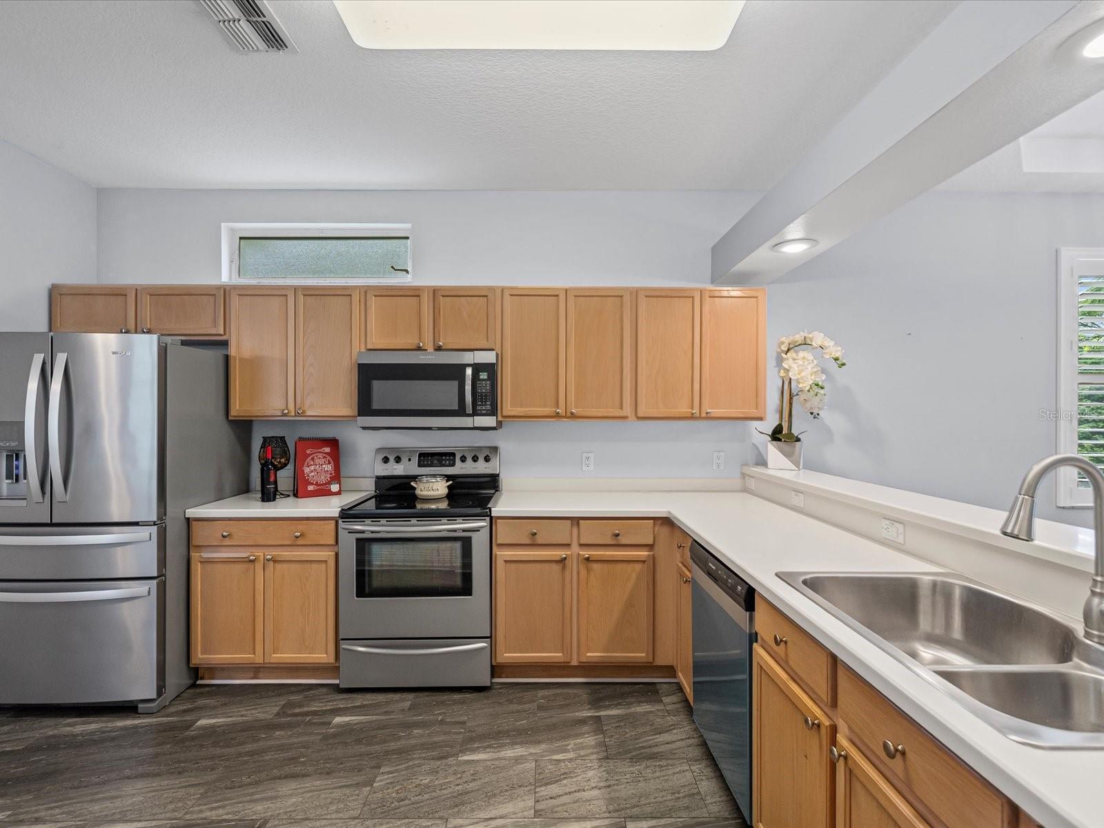 GROVES PH 01A - Residential