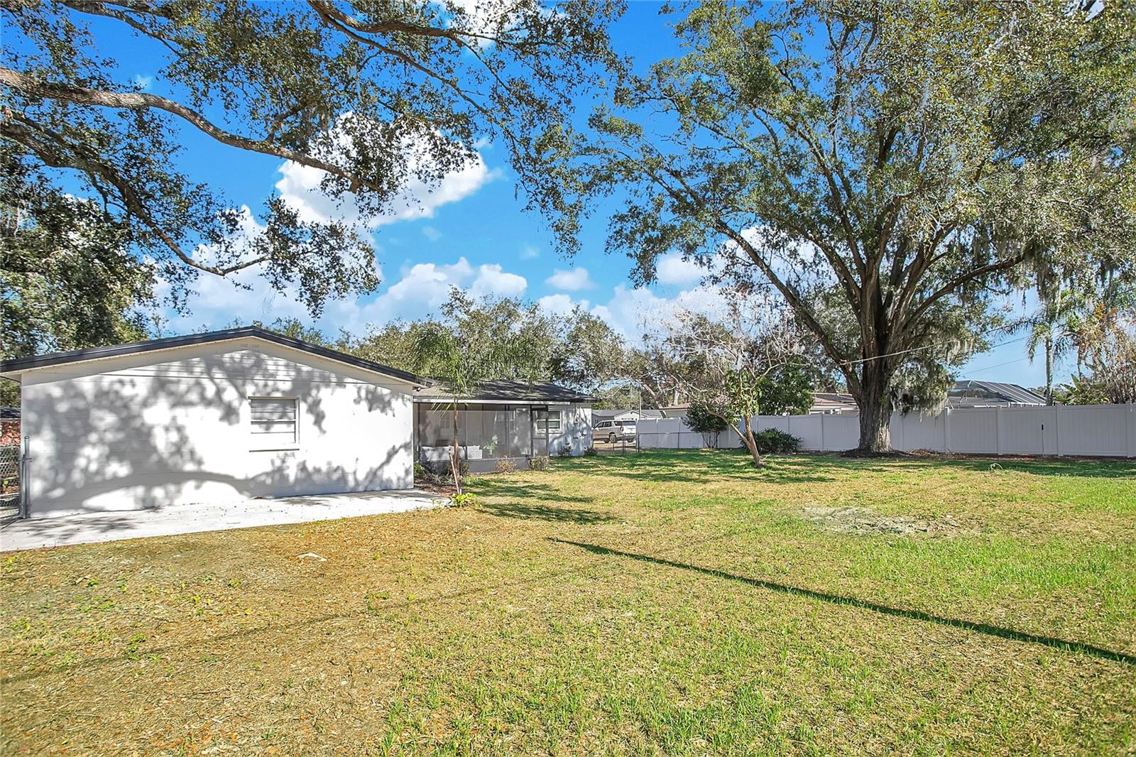 MARPHIL MANOR UNIT 2 - Residential