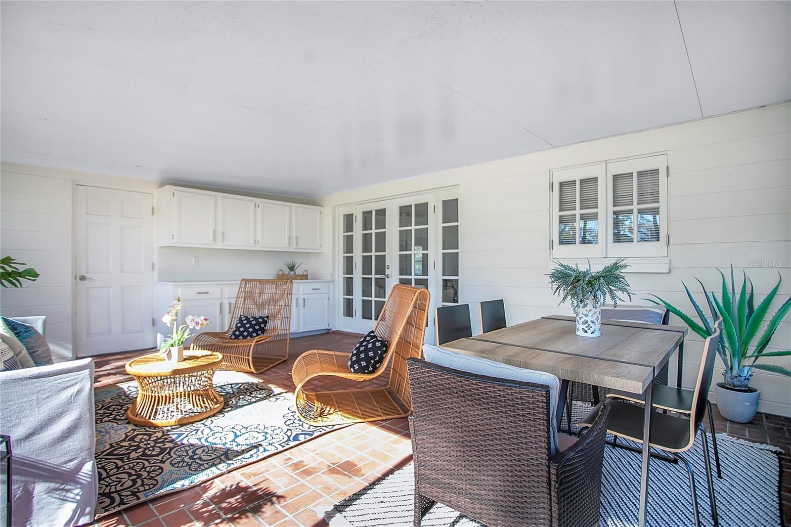 MARPHIL MANOR UNIT 2 - Residential