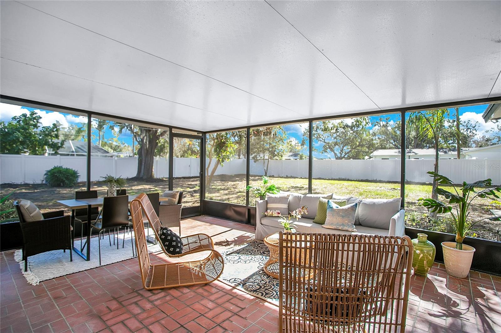 MARPHIL MANOR UNIT 2 - Residential