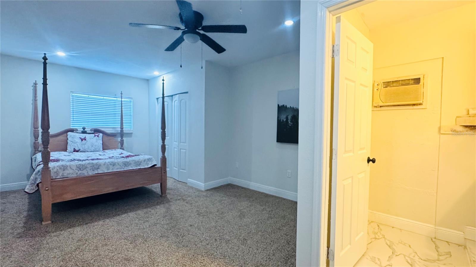 SEVEN SPGS HOMES - Residential Lease