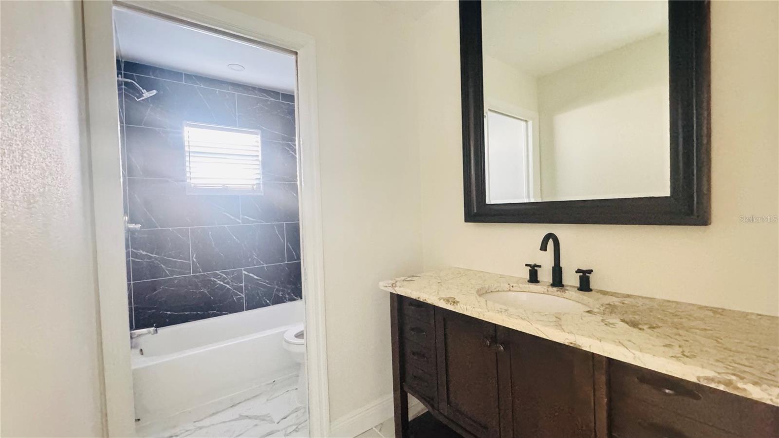 SEVEN SPGS HOMES - Residential Lease