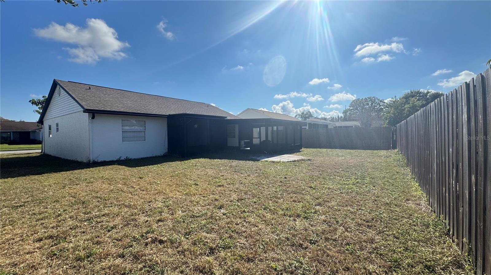 SEVEN SPGS HOMES - Residential Lease