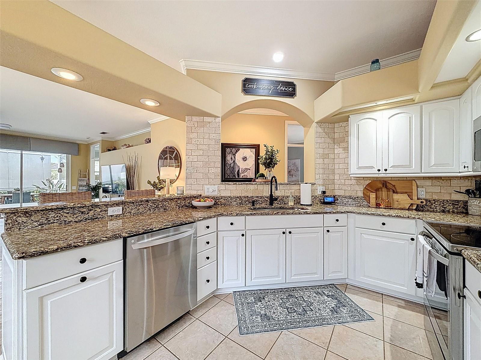 SILVERTHORN PH 3 - Residential