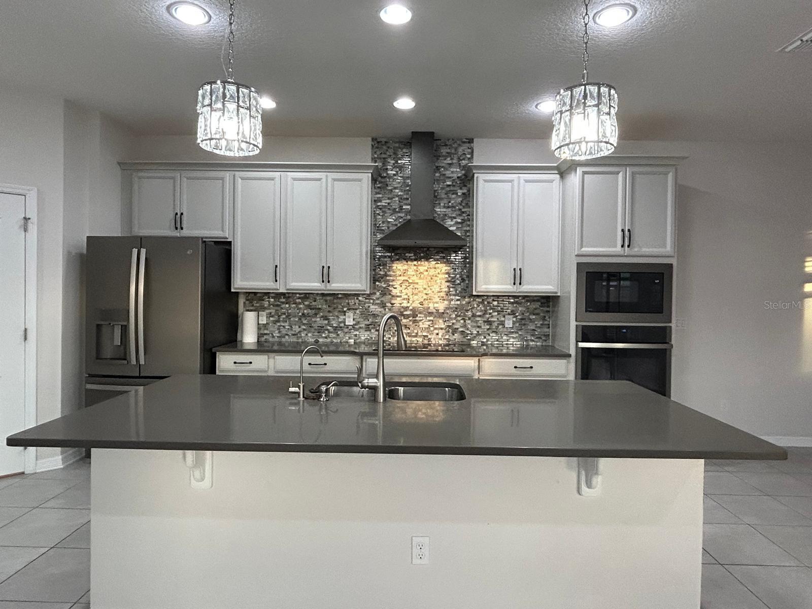 ESTUARY AT ST JOHNS - Residential Lease