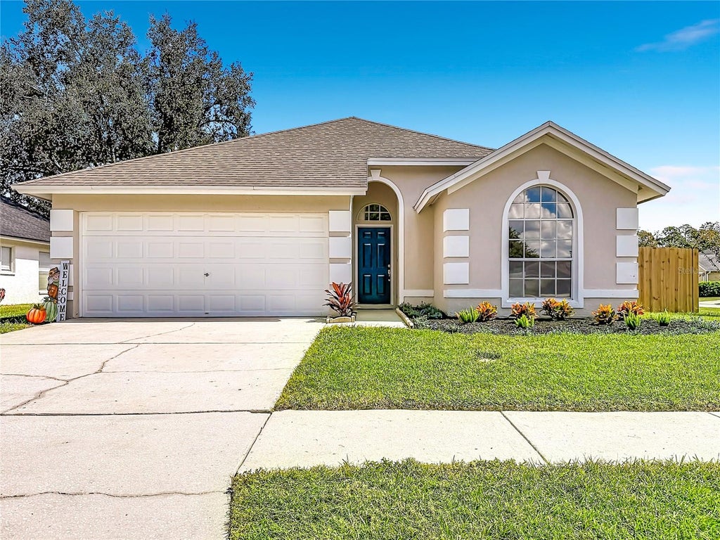 Photo of 5818 Azure Drive, Wesley Chapel, FL 33545 (MLS # TB8554030)