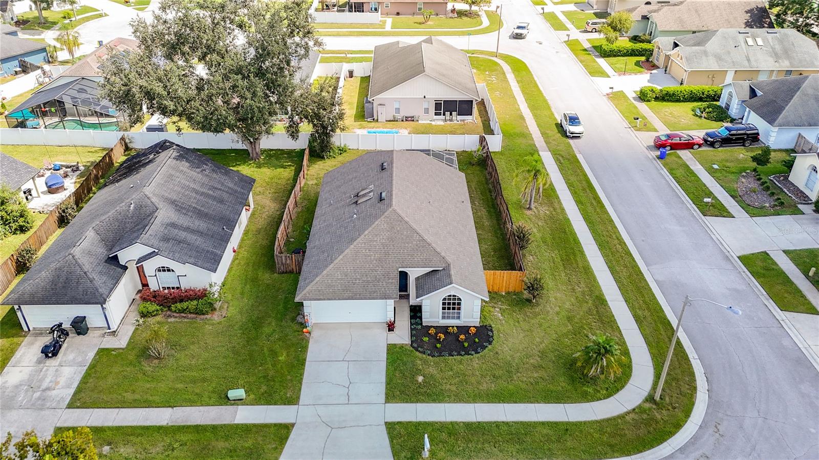 5818 AZURE DRIVE