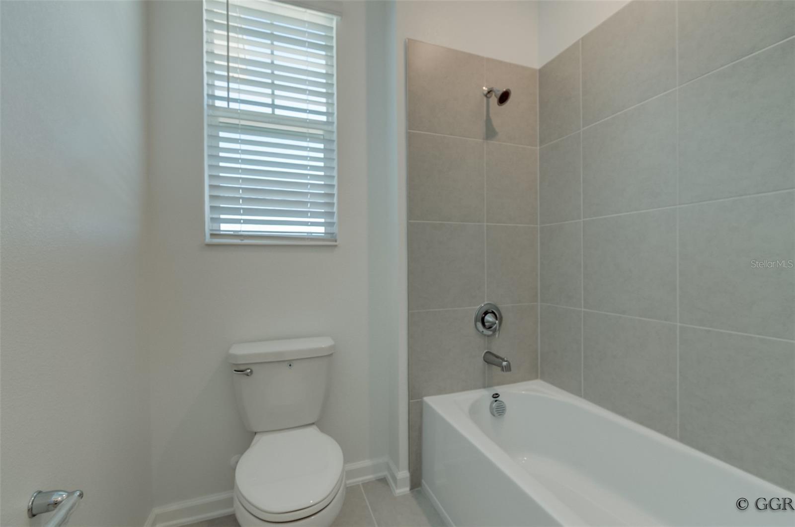 BRONSONS RDG REP - Residential Lease